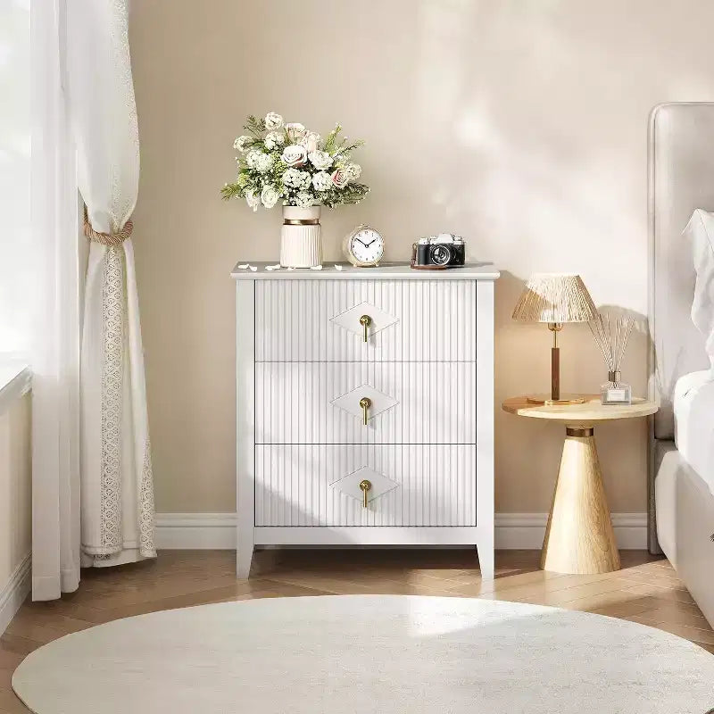 2 tables de chevet cannelées en bois, commode à 3 tiroirs de 69,85 cm de large, tables de nuit modernes, commode de chambre à coucher, salon