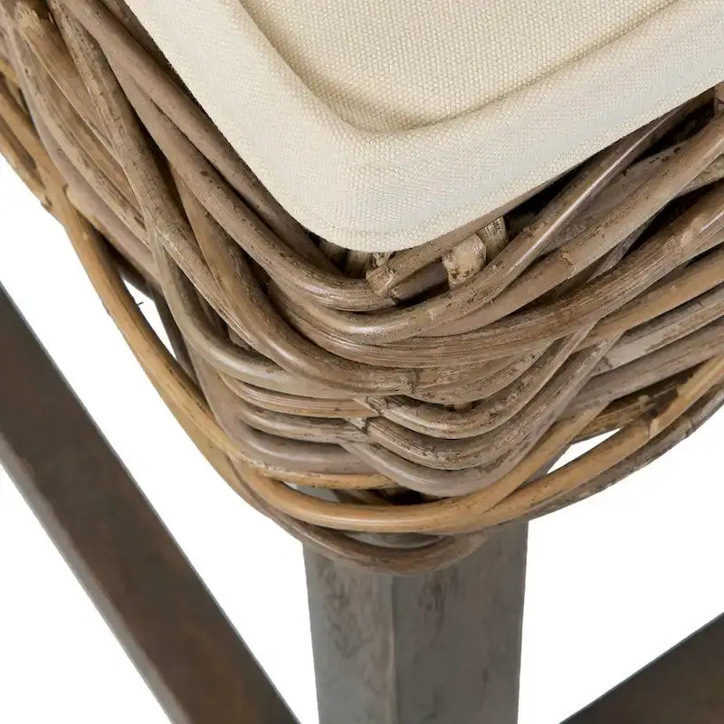 Tabouret rembourré en rotin gris délavé par East at Main