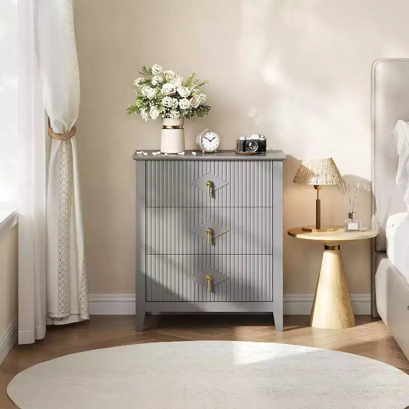 2 tables de chevet cannelées en bois, commode à 3 tiroirs de 69,85 cm de large, tables de nuit modernes, commode de chambre à coucher, salon
