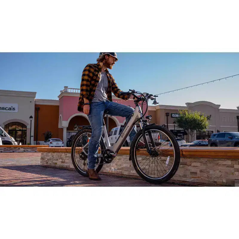 Vélo électrique GoPowerBike GoVelo pour adultes, moteur 500 W, batterie amovible, pneus 26 pouces, vitesse maximale 32 km/h, autonomie de plus de 80 km