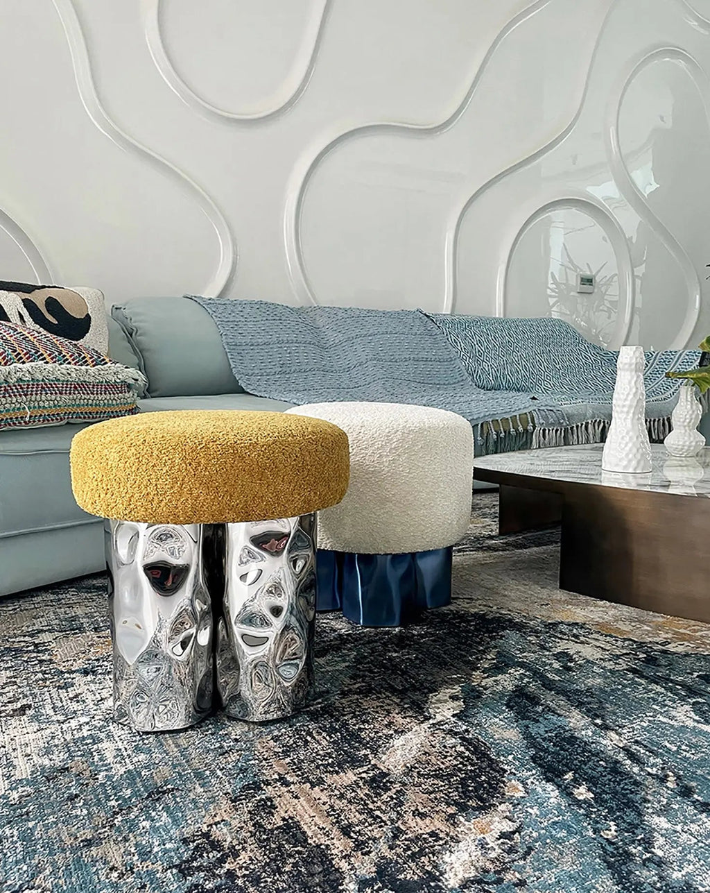 4 Yellow Pouf