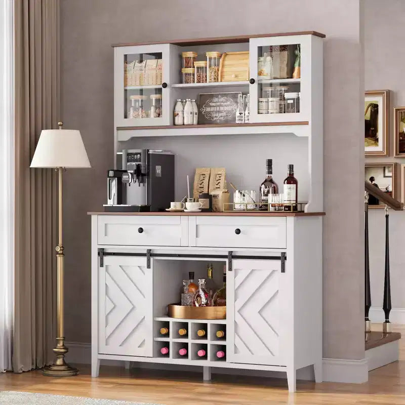 Meuble de bar de ferme 72 po avec porte coulissante de style grange Grand buffet de cuisine avec huche, station de recharge, 2 tiroirs et 8 étagères de rangement Café