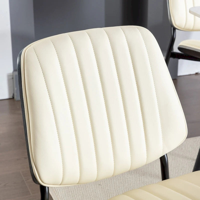 Lot de 2 chaises en similicuir avec pieds en métal